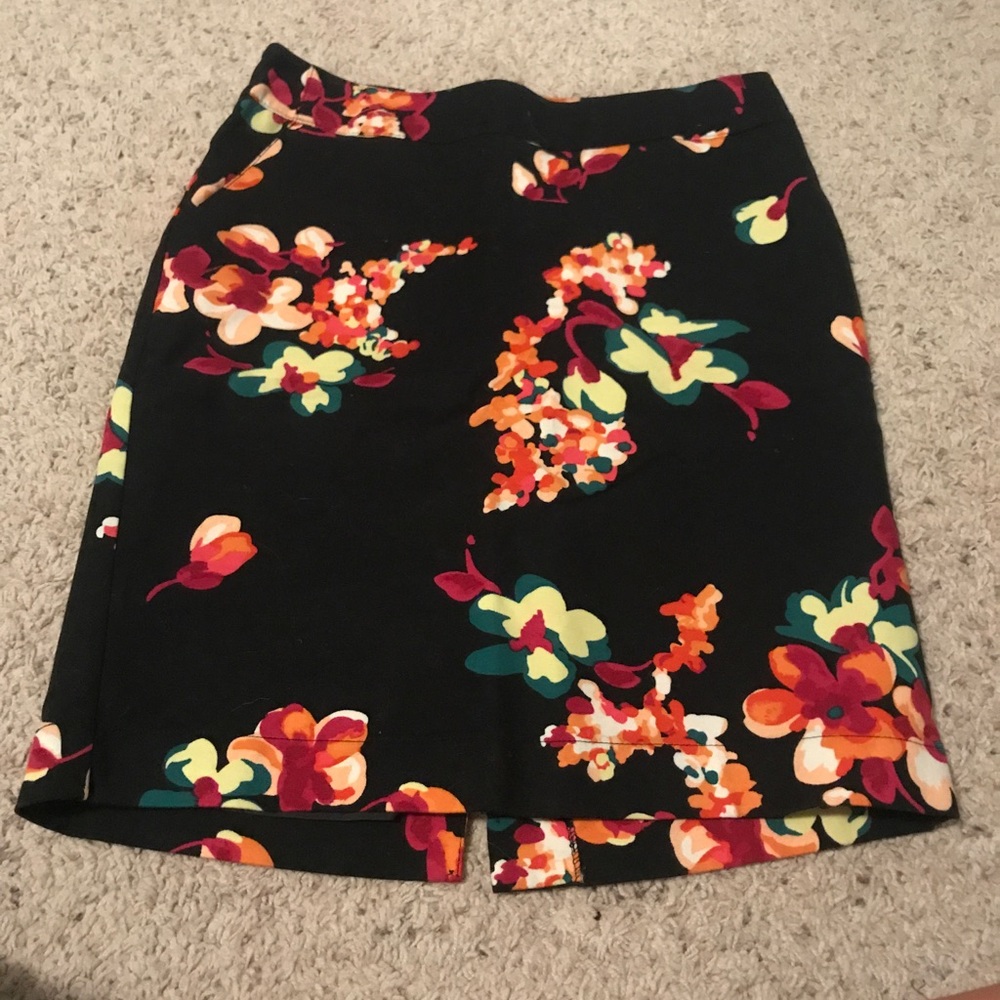 Pencil skirt